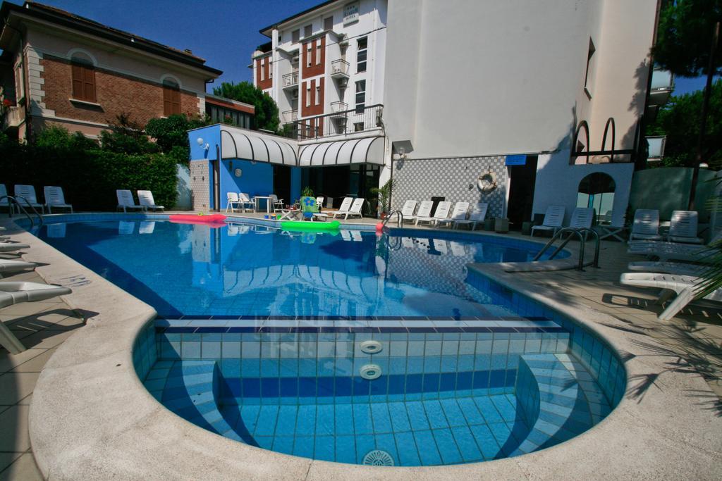 Residence Brown Rimini Kültér fotó