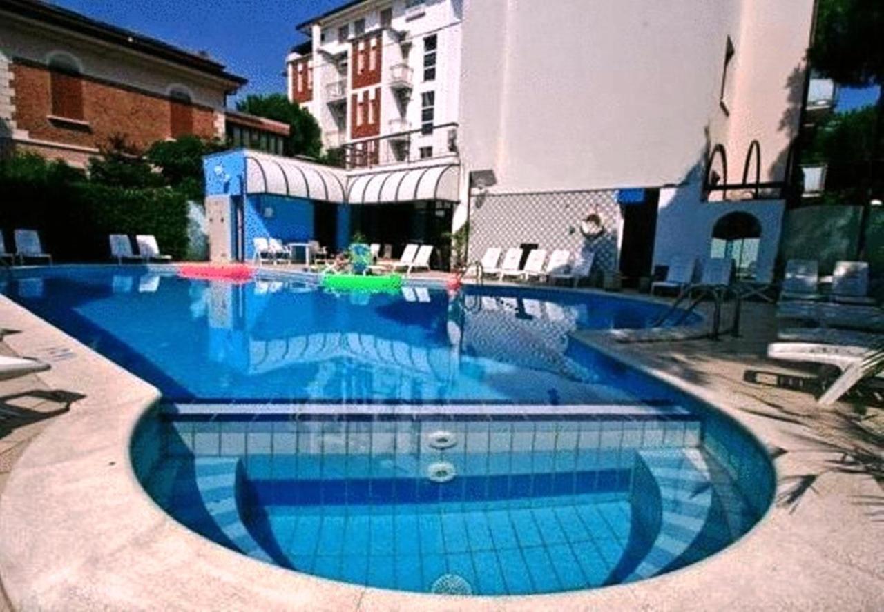 Residence Brown Rimini Kültér fotó